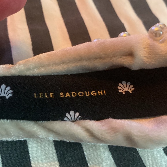 Lele Sadoughi Creme Velvet Headband with Pearl Studs - Picture 6 of 9
